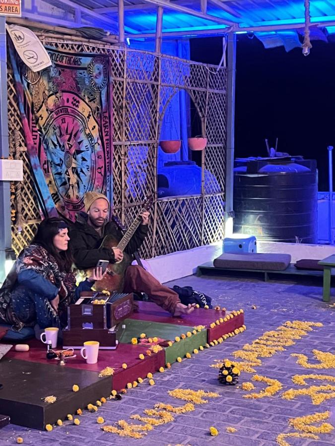 Joey'S Homestay Risikés Kültér fotó